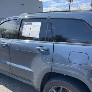 JEEP GRAND CHEROKEE LIMITED X - 6