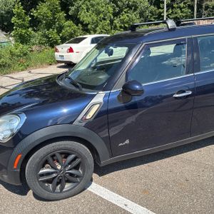 2013 MINI COUNTRYMAN COOPER S ALL4 照片 2