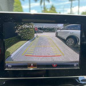 2017 Mercedes-BENZ GLC thumbnail 39
