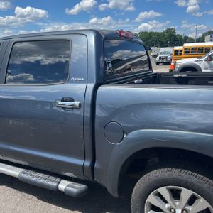 2010 Toyota TUNDRA LIMITED 照片 6