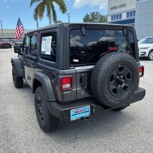 صورة 4 لـ 2021 JEEP WRANGLER UNLIMITED SPORT