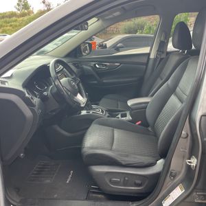 صورة مصغرة 30 لـ 2018 Nissan ROGUE SV
