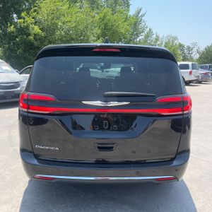 صورة 7 لـ 2024 Chrysler PACIFICA TOURING L