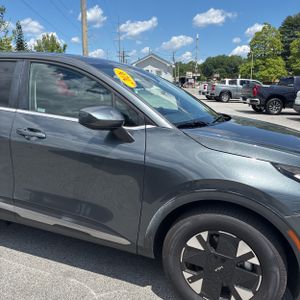 2026 KIA SPORTAGE HYBRID LX thumbnail 13