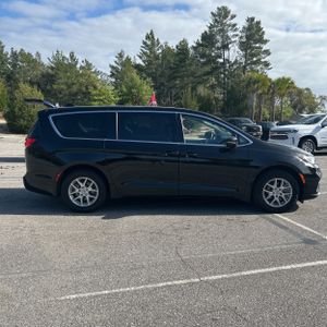 CHRYSLER PACIFICA TOURING L - 10