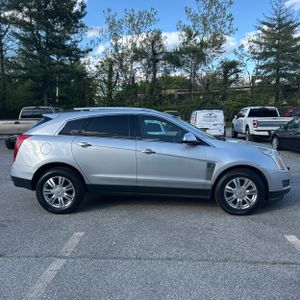 CADILLAC SRX LUXURY COLLECTION - 10