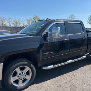 CHEVROLET SILVERADO 2500HD LT - 2