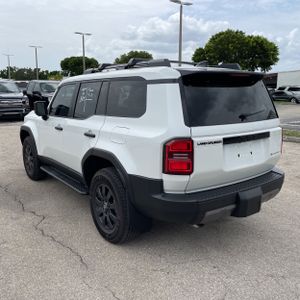 2027 Toyota LAND CRUISER BASE photo 5