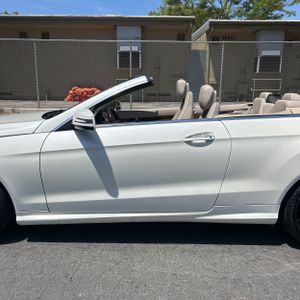 2014 Mercedes-BENZ E-CLASS 照片 4