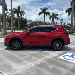 صورة 3 لـ 2024 Lexus NX 250 BASE