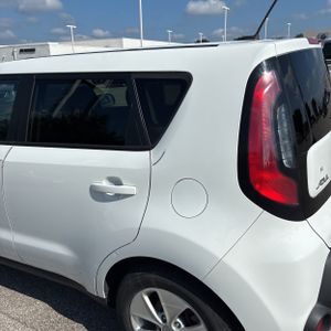 صورة 6 لـ 2015 KIA SOUL BASE