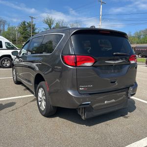 CHRYSLER PACIFICA TOURING-L - 5