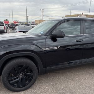 VOLKSWAGEN ATLAS CROSS SPORT SE - 2