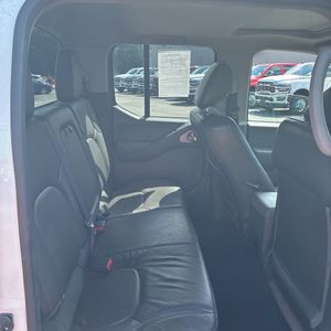 2012 Nissan FRONTIER PRO-4X 缩略图 35