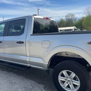 FORD F-150 XL - 6