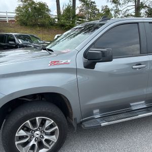 صورة 2 لـ 2020 Chevrolet SILVERADO 1500 RST