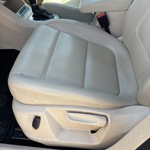 2012 Volkswagen TIGUAN S 照片 62