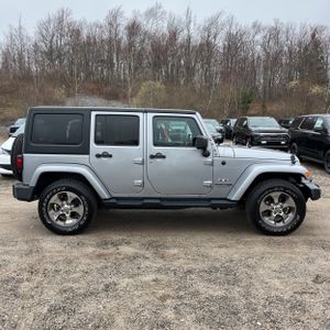 JEEP WRANGLER JK UNLIMITED SAHARA - 10