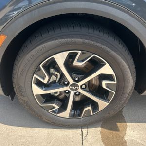 2025 KIA SPORTAGE EX thumbnail 17