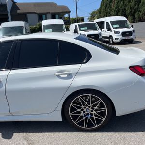 صورة 6 لـ 2023 BMW M340I