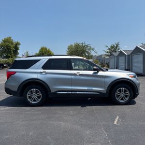 2022 FORD EXPLORER XLT 照片 10