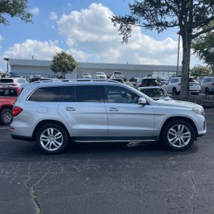 2017 Mercedes-BENZ GLS 照片 10