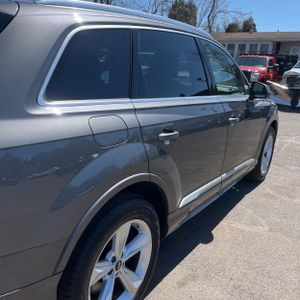 AUDI Q7 PREMIUM PLUS - 9