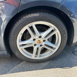2011 Porsche PANAMERA 4 缩略图 17