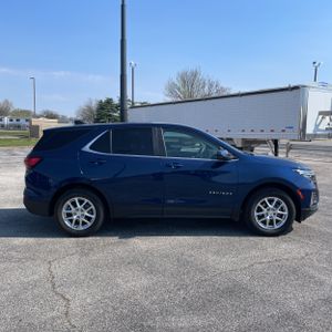 CHEVROLET EQUINOX LT - 10