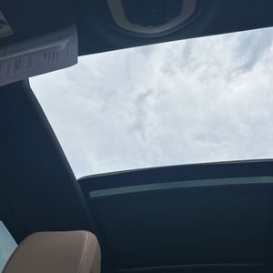 2019 Porsche MACAN BASE — миниатюра 35