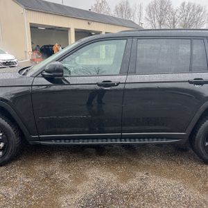 JEEP GRAND CHEROKEE L LIMITED - 4