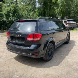 صورة 8 لـ 2019 Dodge JOURNEY SE