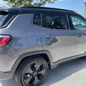 صورة 9 لـ 2021 JEEP COMPASS ALTITUDE