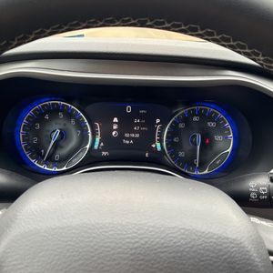 2024 Chrysler PACIFICA TOURING L — миниатюра 36