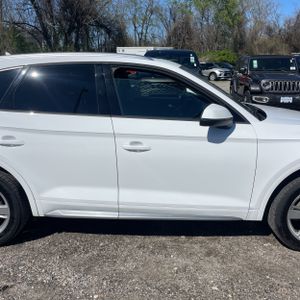 AUDI Q5 2.0T PREMIUM - 9