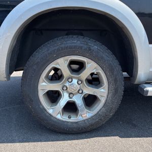 2014 RAM 1500 LARAMIE — миниатюра 19