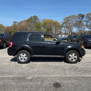 FORD ESCAPE XLT - 10