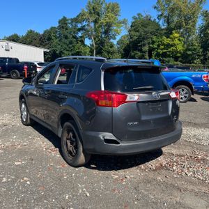 2013 Toyota RAV4 LE 照片 5