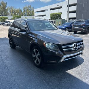 2017 Mercedes-BENZ GLC thumbnail 12