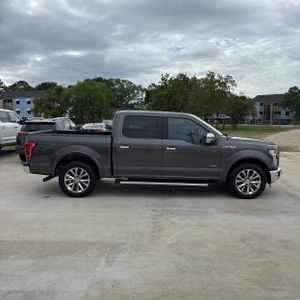 FORD F-150 LARIAT - 10