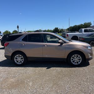 CHEVROLET EQUINOX LT - 10