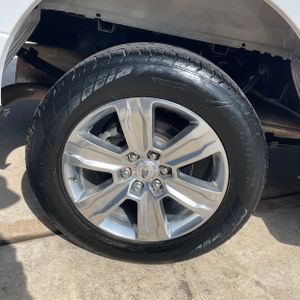 2019 FORD F-150 XLT — миниатюра 19
