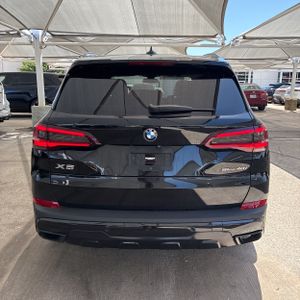 صورة 6 لـ 2022 BMW X5 SDRIVE40I