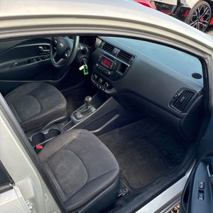 صورة مصغرة 28 لـ 2013 KIA RIO LX