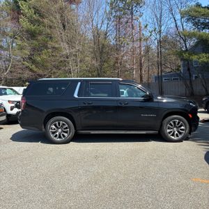 CHEVROLET SUBURBAN LS - 10