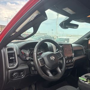 صورة مصغرة 33 لـ 2021 RAM 3500 TRADESMAN