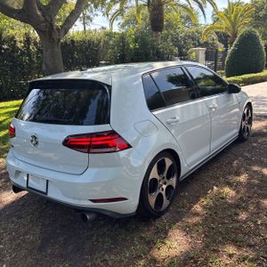 VOLKSWAGEN GOLF GTI SE - 8