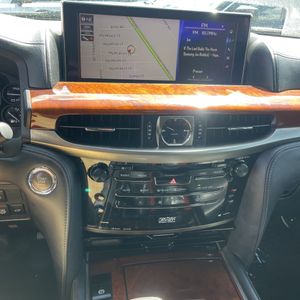 2017 Lexus LX 570 BASE — миниатюра 40