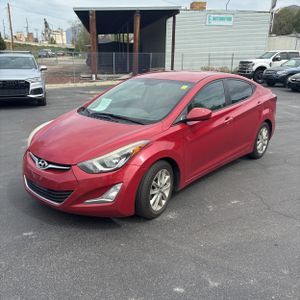 HYUNDAI ELANTRA - 1