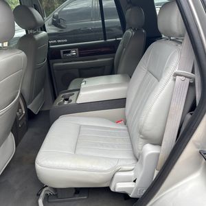 صورة مصغرة 31 لـ 2006 Lincoln NAVIGATOR LUXURY